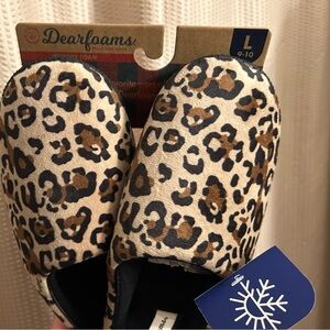 New with tags. Dearfoam slippers. Leopard print, soft and comfy.